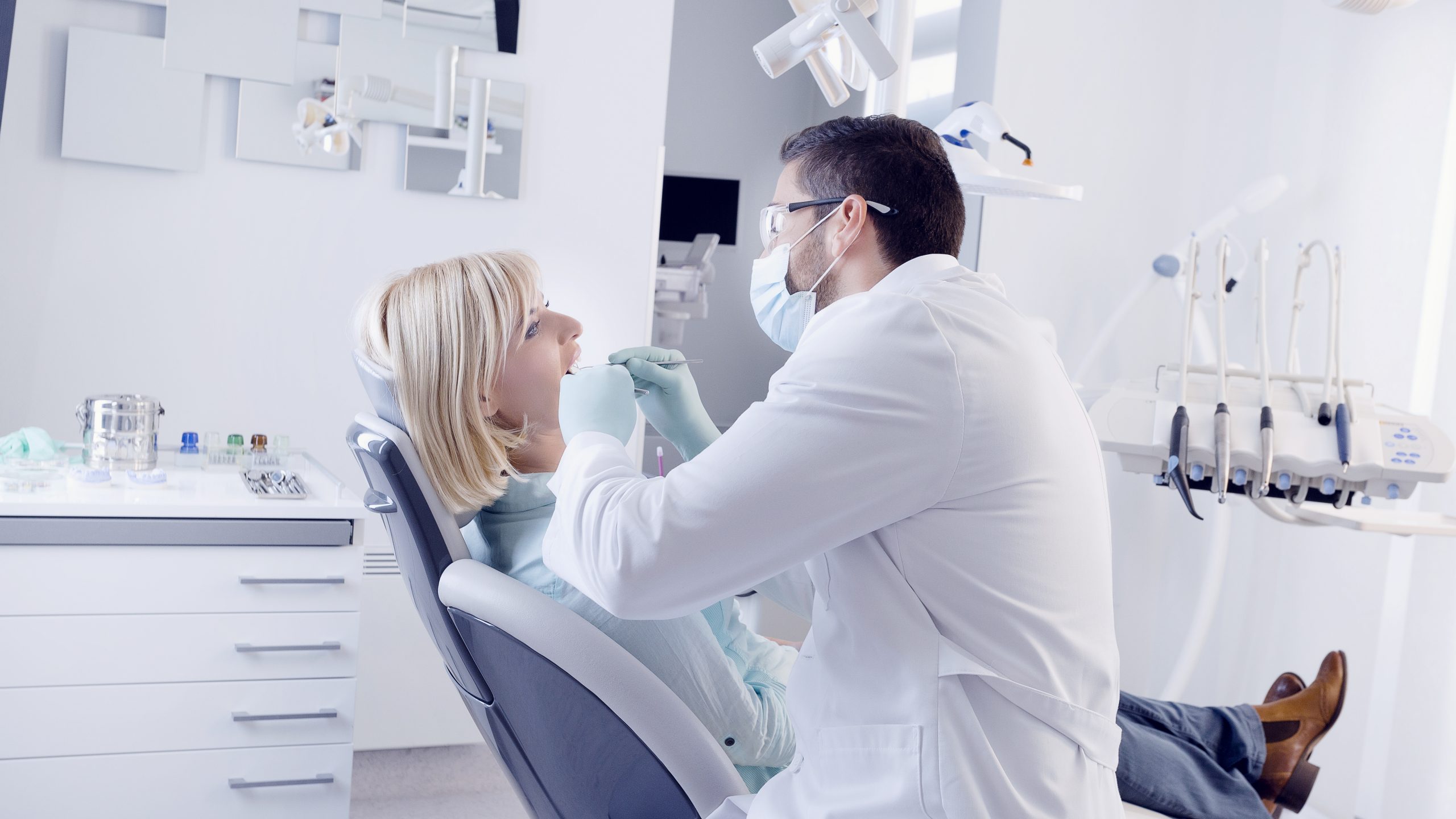 Dentist in Bellaire, TX